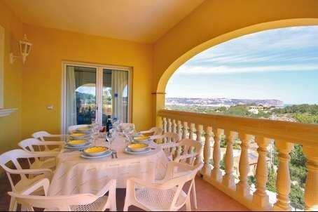 Beautiful 5 bed villa with incredible views for sale in Javea
