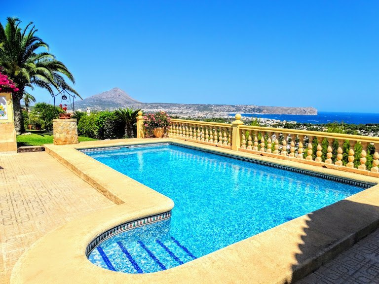Charming Villa with Stunning Views of Javea from the Montgo, Cabo de San Antonio to Cabo La Nao